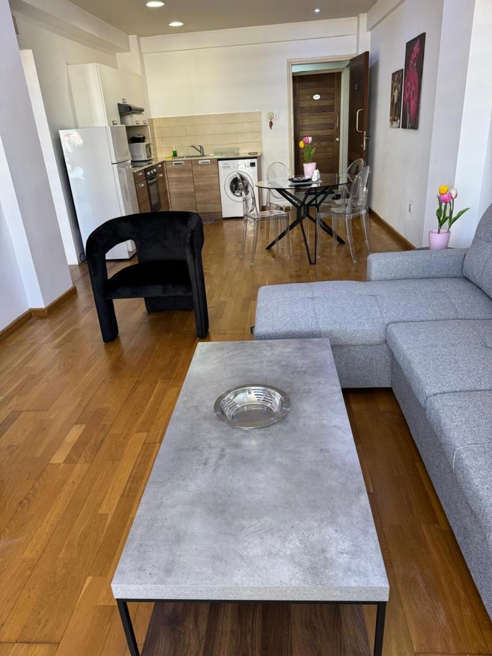 Ithaki Phinikoudes Apartment No. 205 لارنكا المظهر الخارجي الصورة