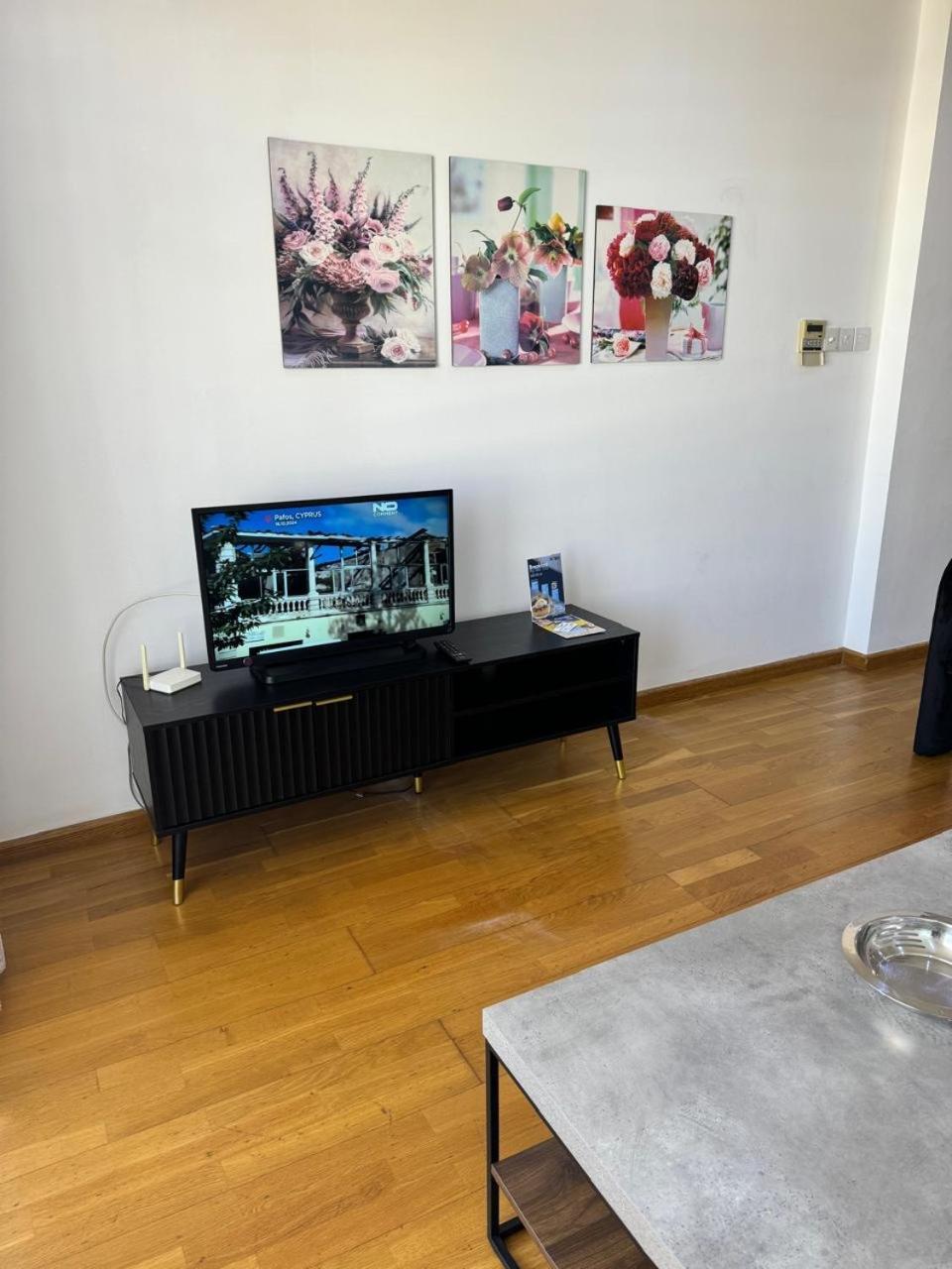 Ithaki Phinikoudes Apartment No. 205 لارنكا المظهر الخارجي الصورة